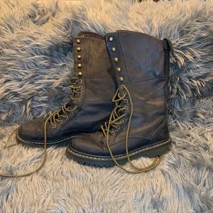 Doc Marten’s ALEINA Boots